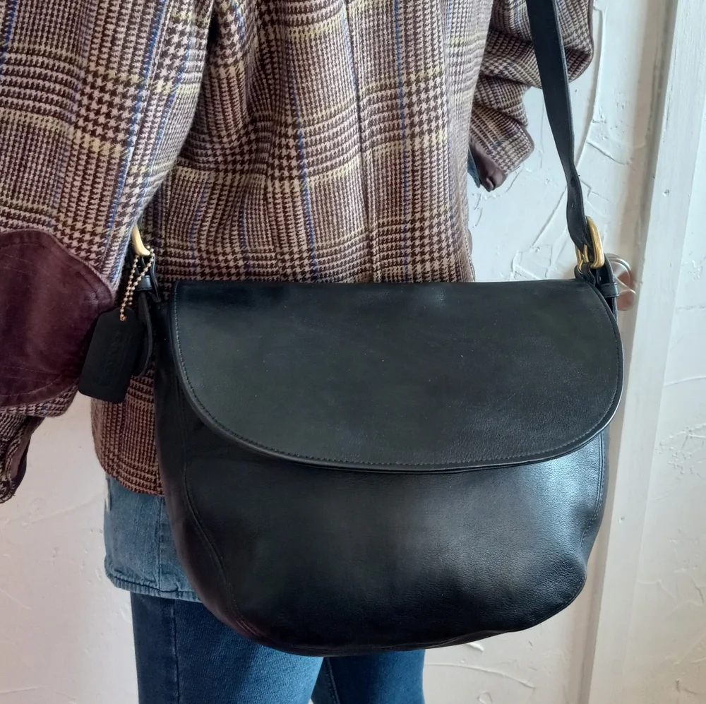 Coach Classics Collection: The Carlton Flap Bag In Black
